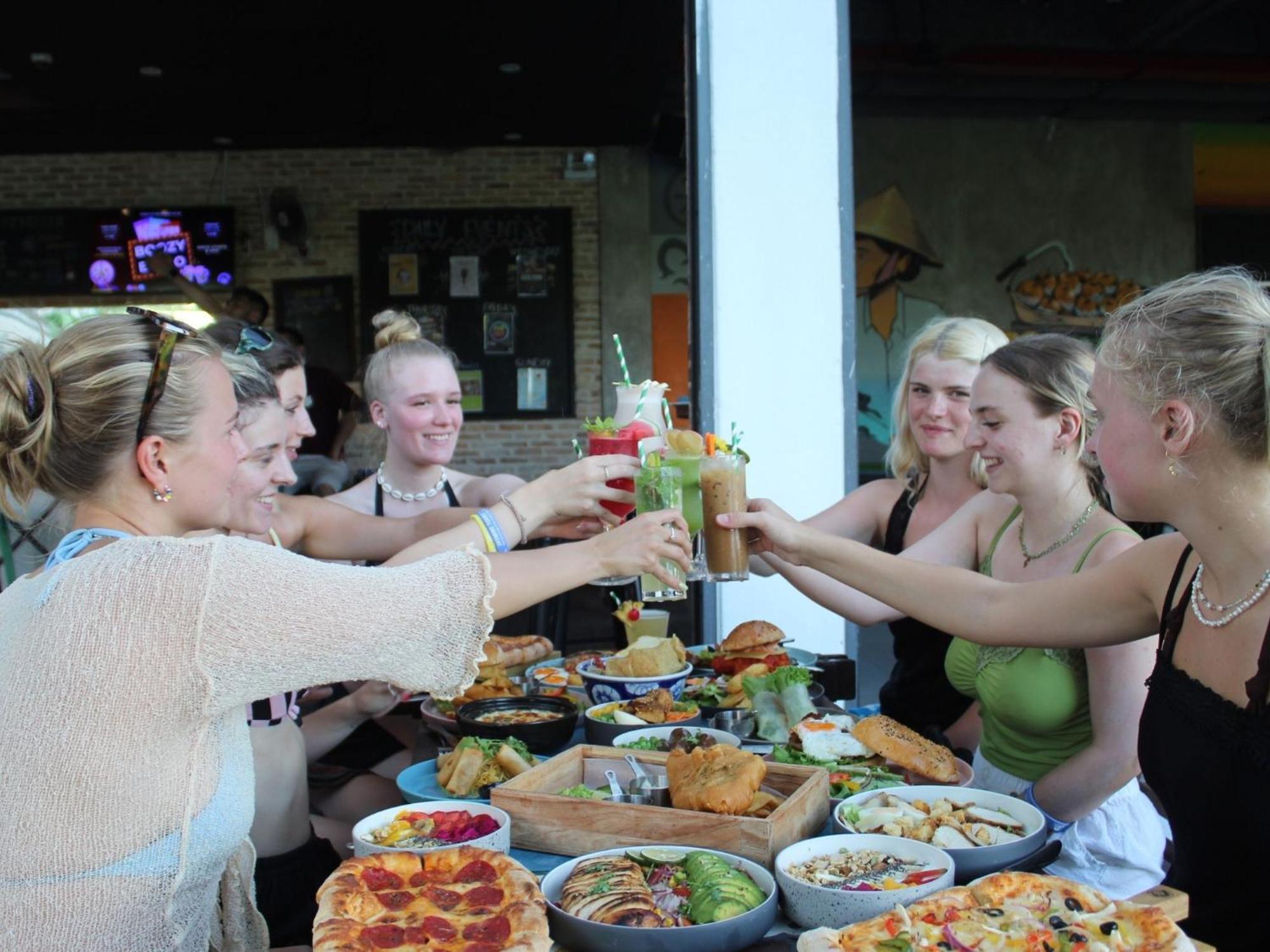 Hostel Mad Monkey Hoi An Zewnętrze zdjęcie